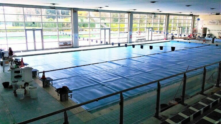 vasca di piscina