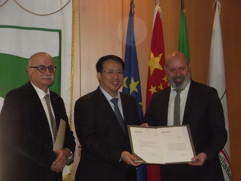 foto accordo shandong