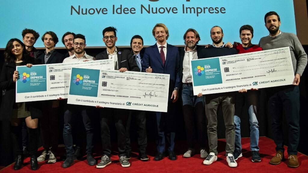 i due soci di Linkaut con gi altri premiati