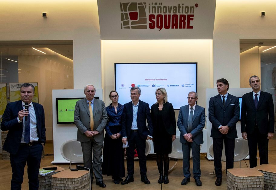 incubator summit
