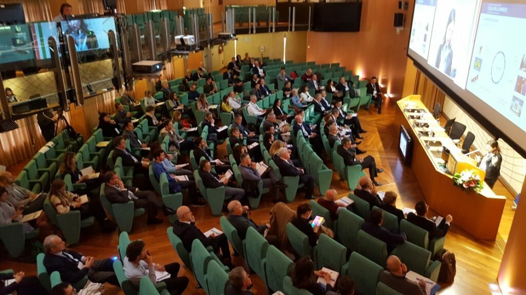 sala leonelli camera modena per roadshow