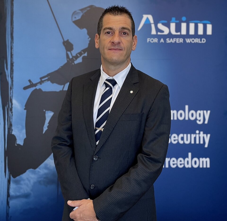 maurizio minghelli