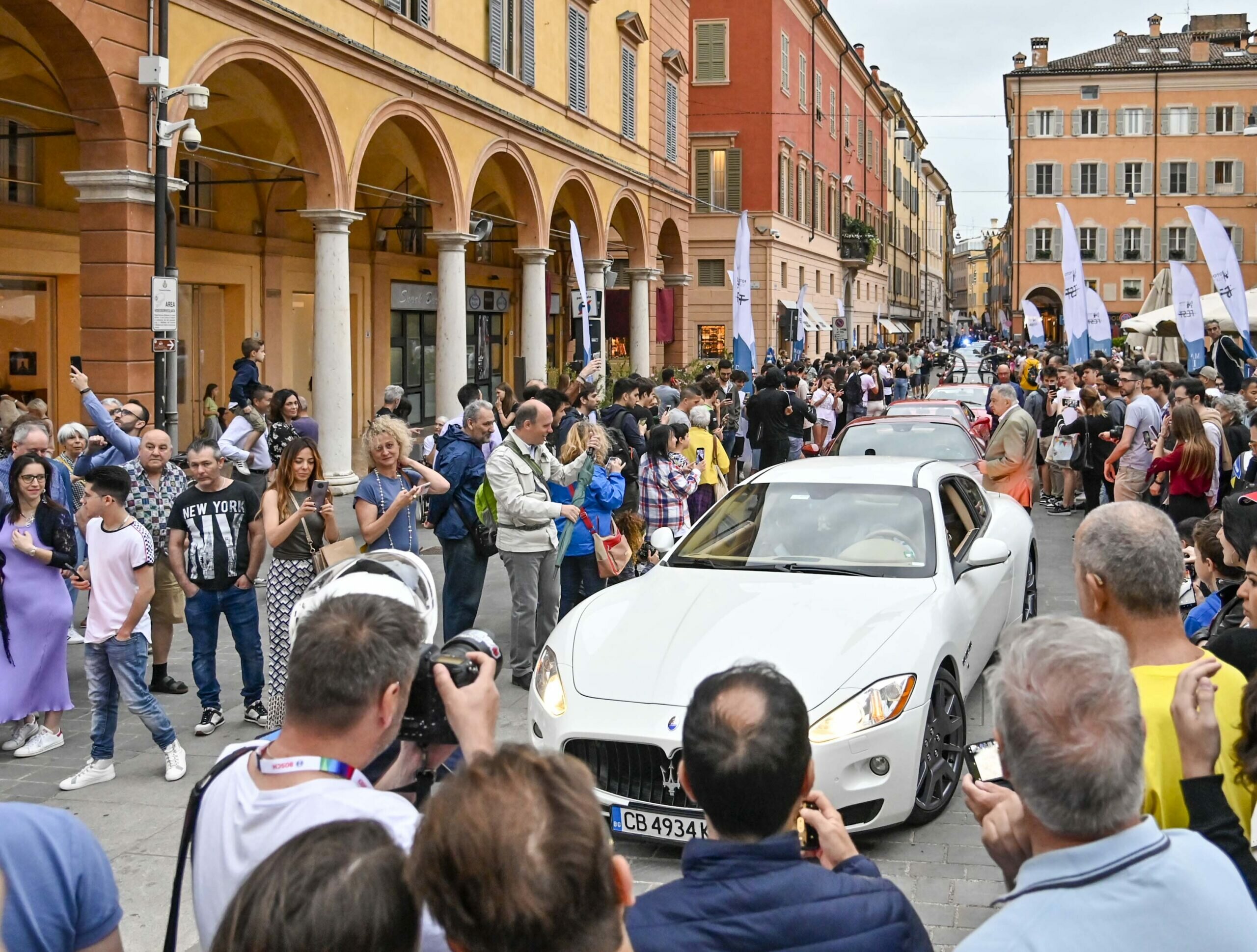 sfilate a Modena